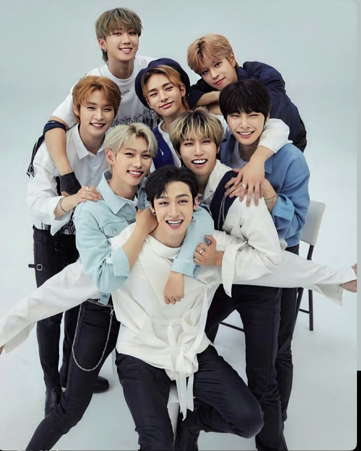 Stray Kids Group Blanket