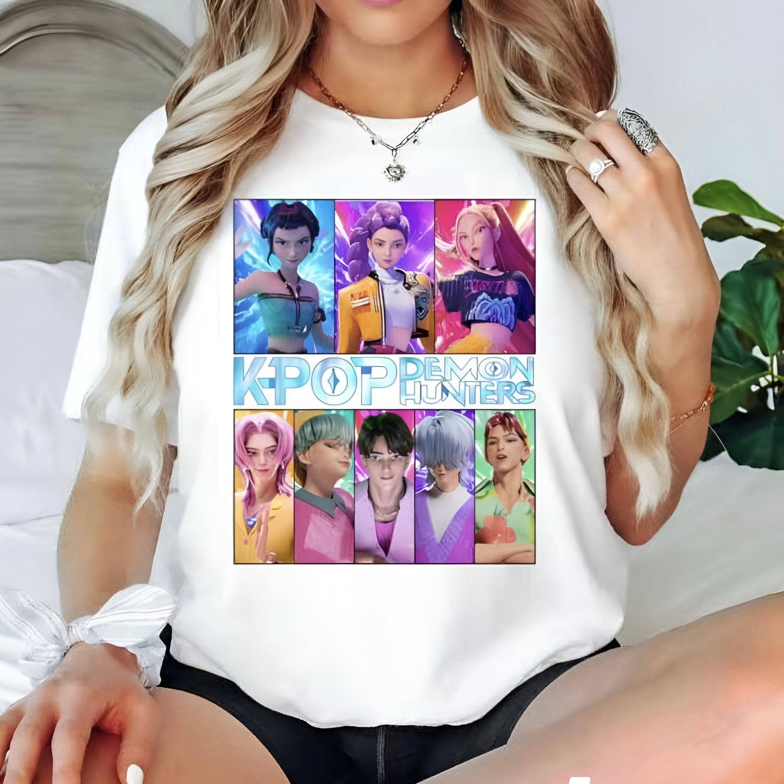 K-Pop Demon Hunters Shirt - Huntrix x Saja Boys
